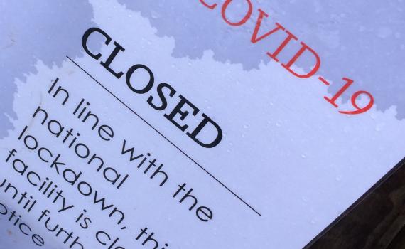 Image of notice telling people facility is closed because of COVID-19.